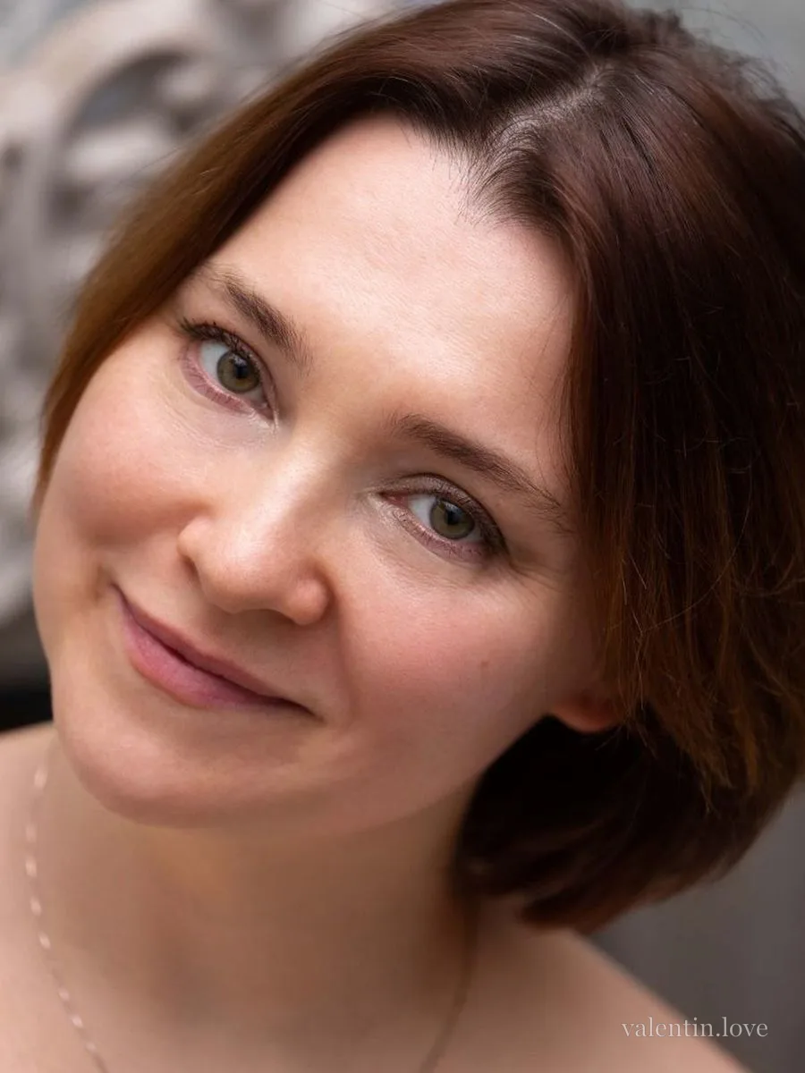Elena, 45 ans — Moscou