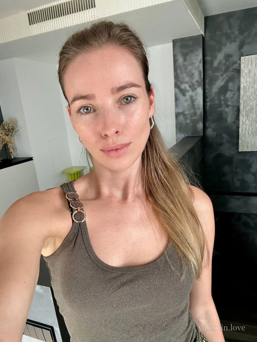 Vlada, 34 ans — Moscou